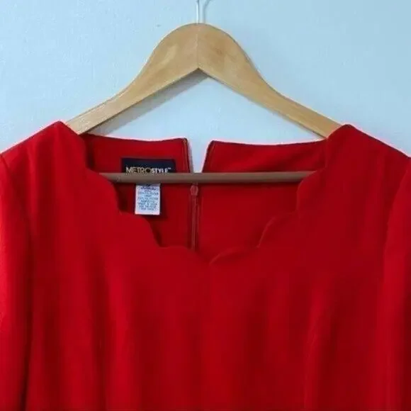 Vintage Red Long Sleeve Scalloped Neck Dress Size 4P - Picture 3 of 3